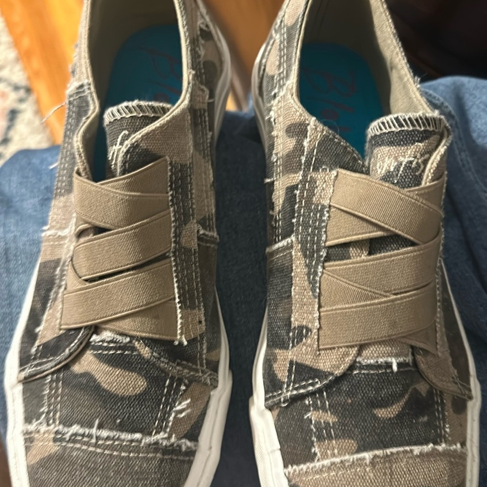 Blowfish sneakers